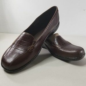 Clark's Women's Brown Slip-On Bayou Style …